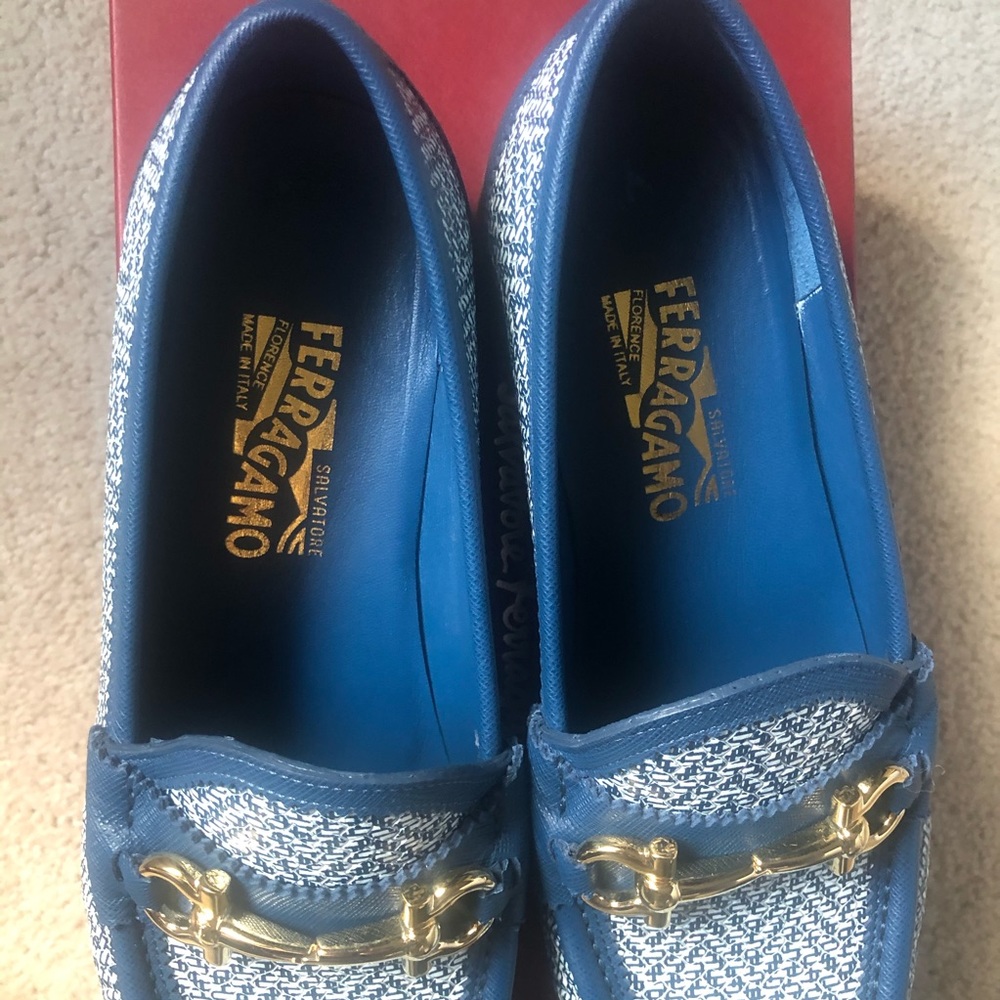 Salvatore Ferragamo Gancini Bit Loafers - Picture 9 of 11